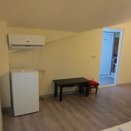 The Rooms Hostel エレバン エクステリア 写真