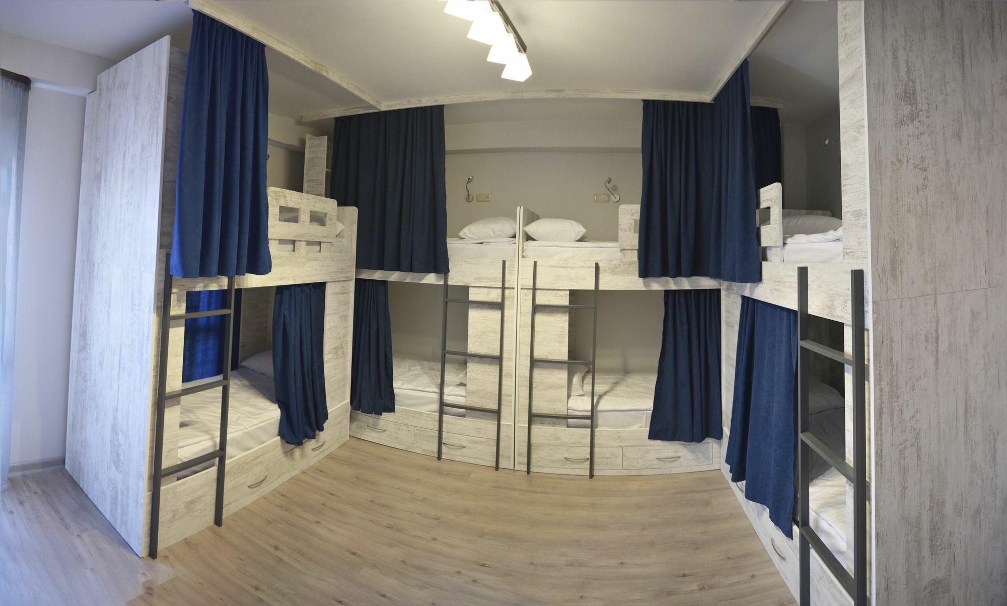 The Rooms Hostel エレバン エクステリア 写真